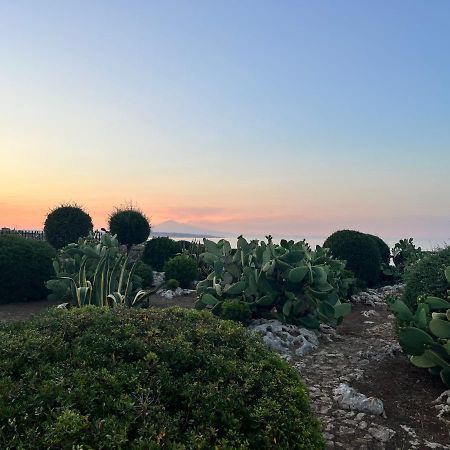 Villa Sebastian- Incomparabile Vista Sul Mare Plemmirio Buitenkant foto