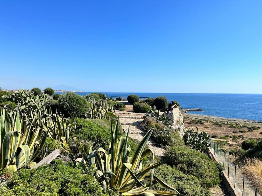 Villa Sebastian- Incomparabile Vista Sul Mare Plemmirio Buitenkant foto